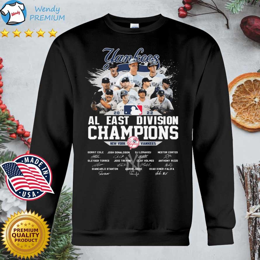 MLB 2022 American League East Division Champions New York Yankees  Signatures Unisex T-Shirt - REVER LAVIE