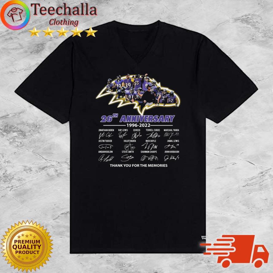 Baltimore Ravens 26th Anniversary 1996-2022 Thank You For The Memories Signatures s V-neck